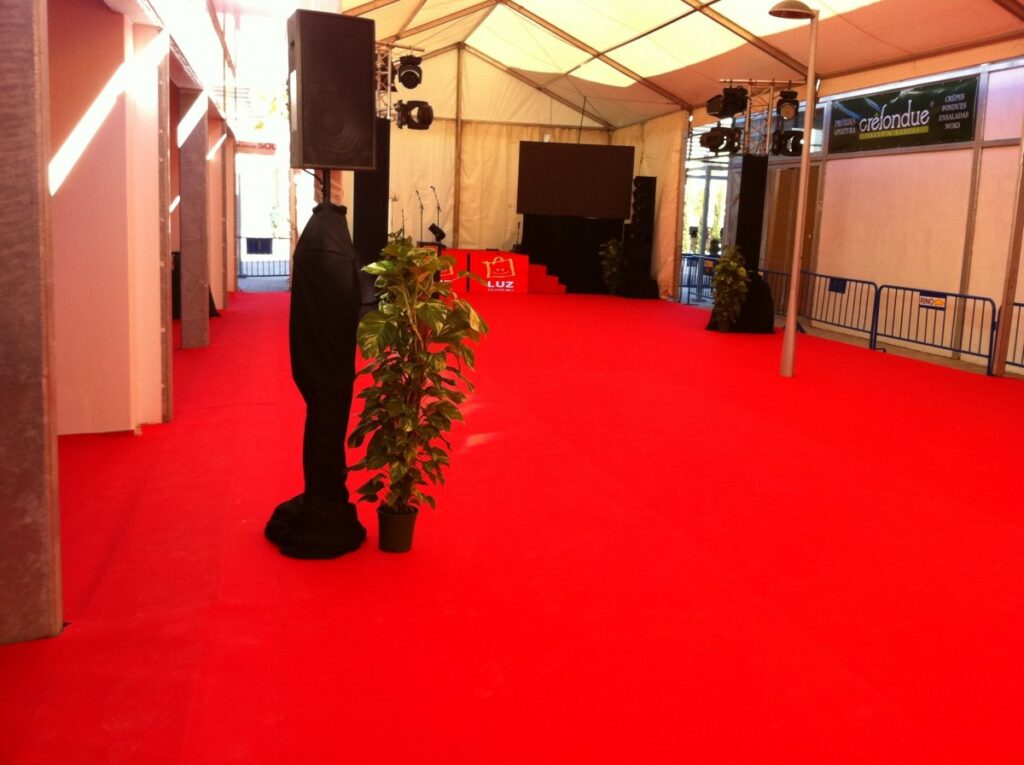 moqueta roja para eventos